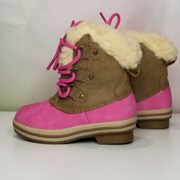 Bearpaw Toddler Everly Faux fur Lined Cold Weather Boots Size 7T  Pink NEW - Picture 2 of 9